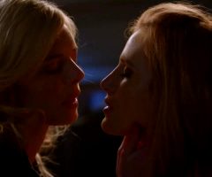 Bella Thorne And Samara Weaving French Kiss In The Babysitter