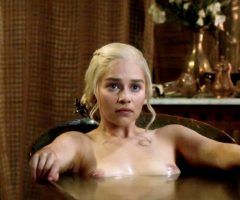 Emilia Clarke Getting Out Of The Tub In Game Of Thrones